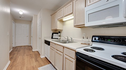 Kitchen Appliances at Cleburne Terrace, Cleburne